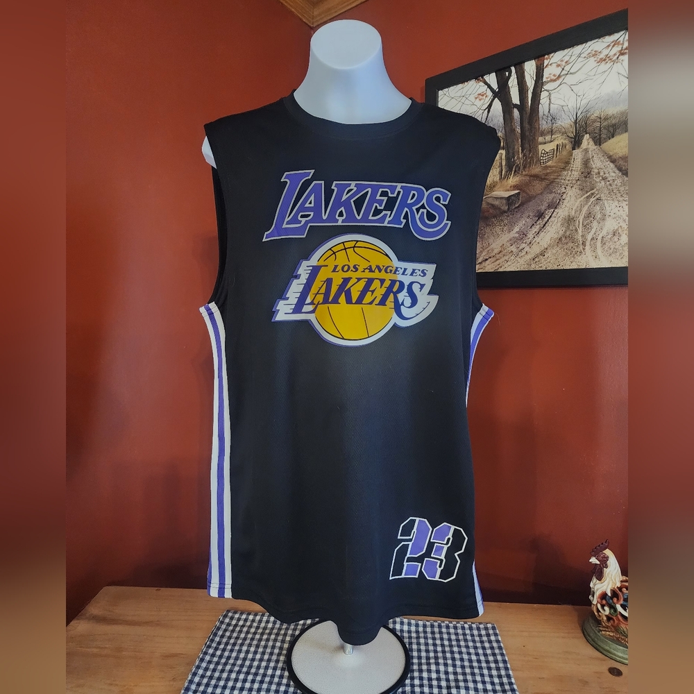 NBA Black and White Polyester Tag